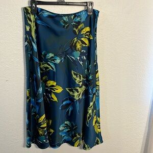 Worthington Floral Midi Skirt